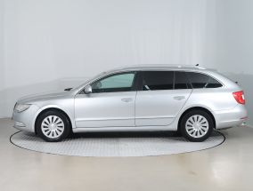 Skoda Superb - 2011