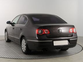 Volkswagen Passat - 2008