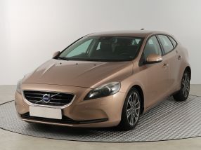 Volvo V40 - 2015
