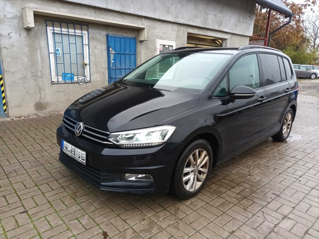 Volkswagen Touran 2016