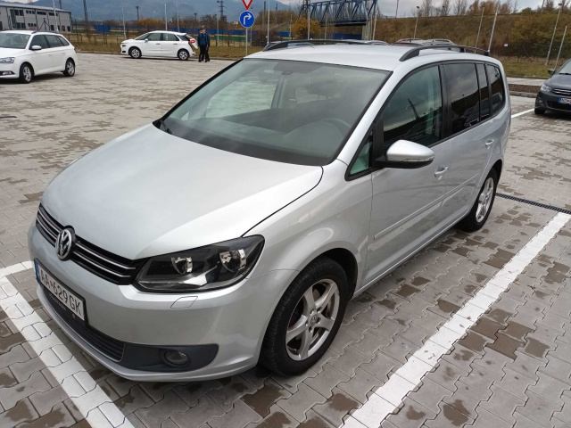 Volkswagen Touran 2012