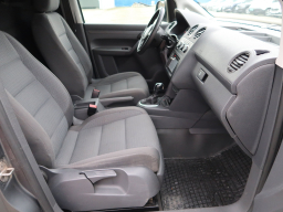 Volkswagen Caddy 2011