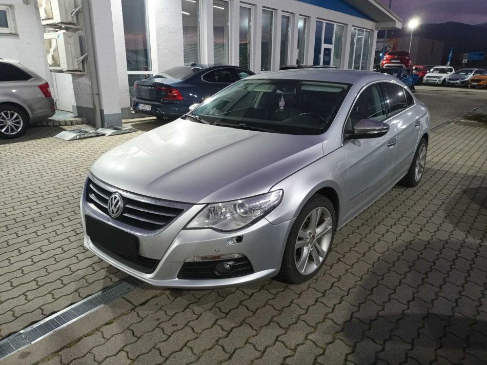 Volkswagen Passat CC - 2008