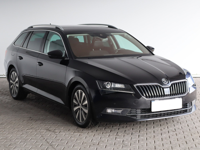 Škoda Superb 2017