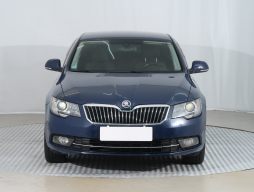 Škoda Superb 2014