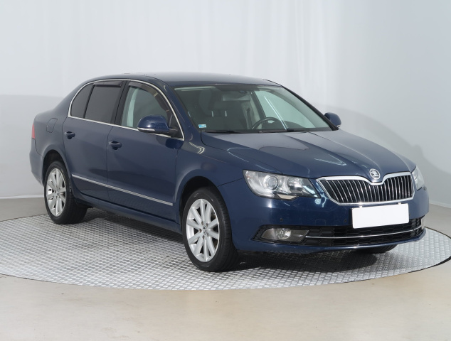 Škoda Superb 2014