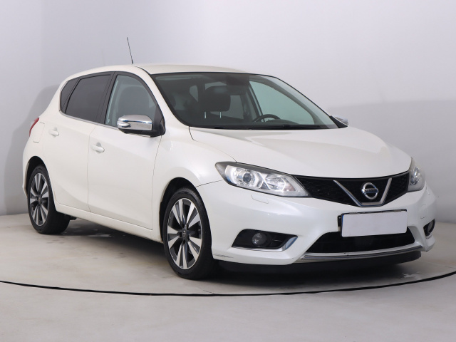 Nissan Pulsar 2015