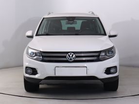 Volkswagen Tiguan - 2012