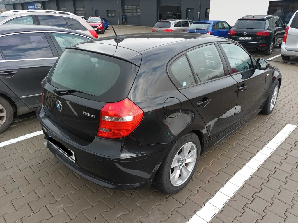 BMW 1