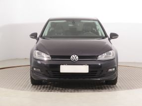 Volkswagen Golf - 2013