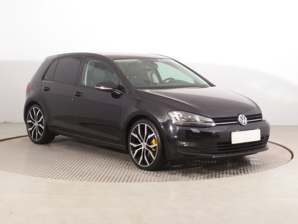 Volkswagen Golf - 2013
