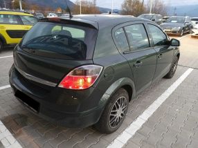Opel Astra - 2010