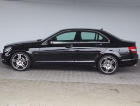 Mercedes-Benz C - 2010