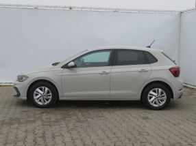 Volkswagen Polo - 2022