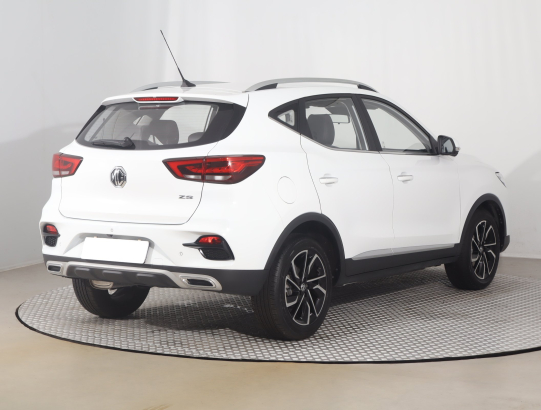 MG ZS SUV