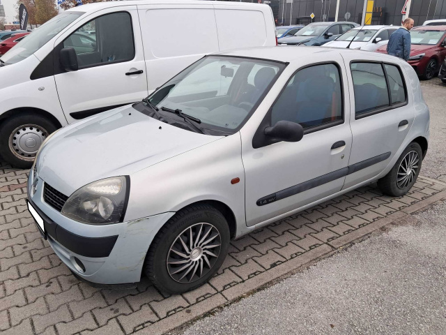 Renault Clio 2002