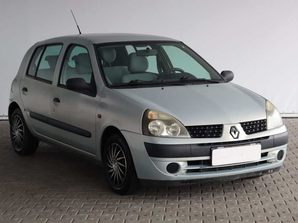 Renault Clio - 2002