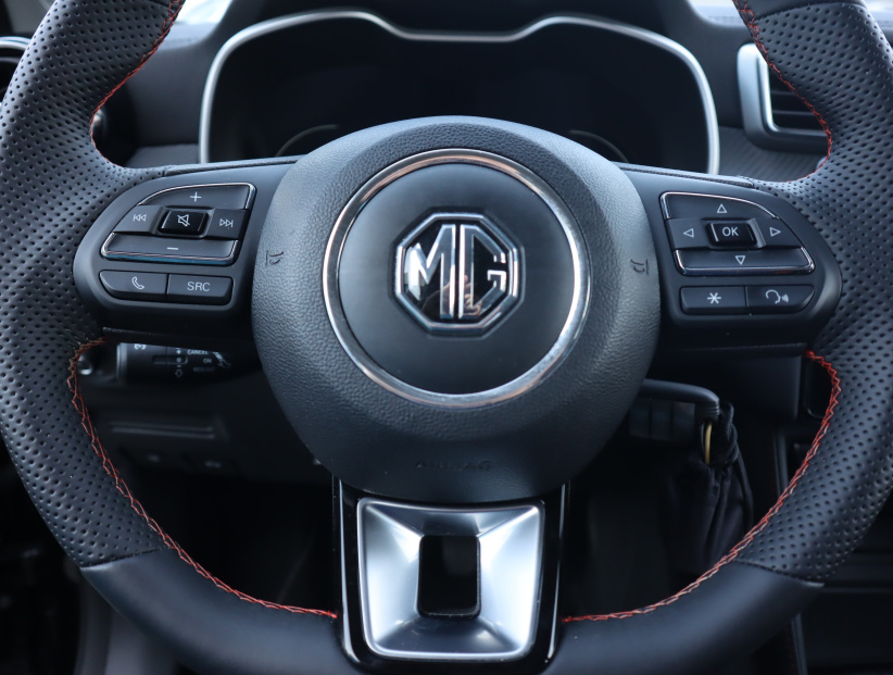 MG ZS SUV, 2025