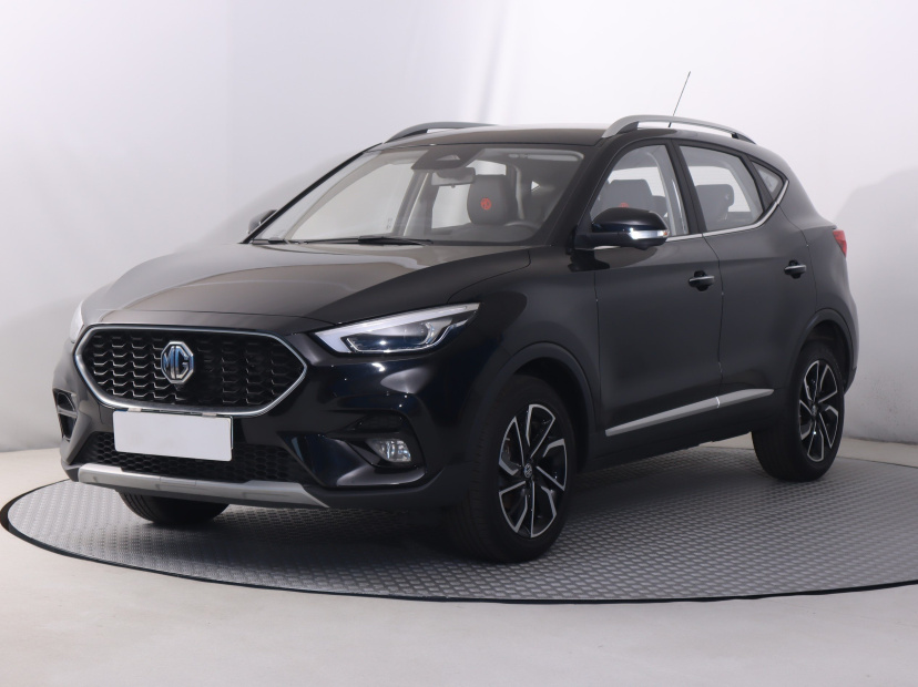 MG ZS SUV, 2025