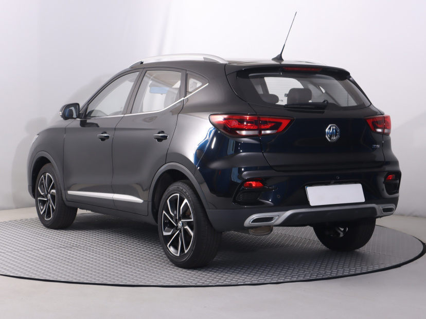 MG ZS SUV, 2025
