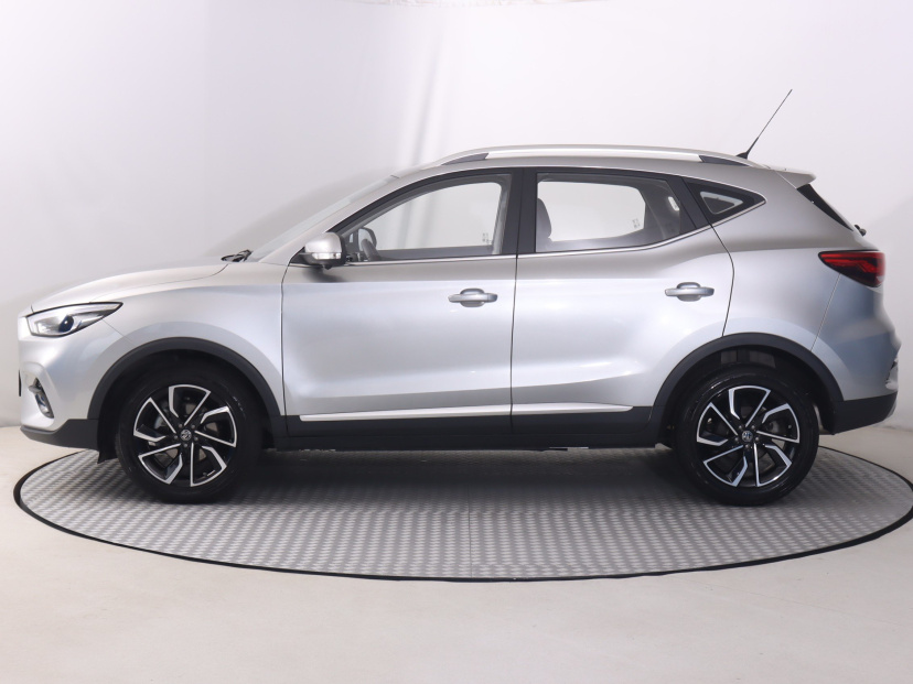 MG ZS SUV, 2025