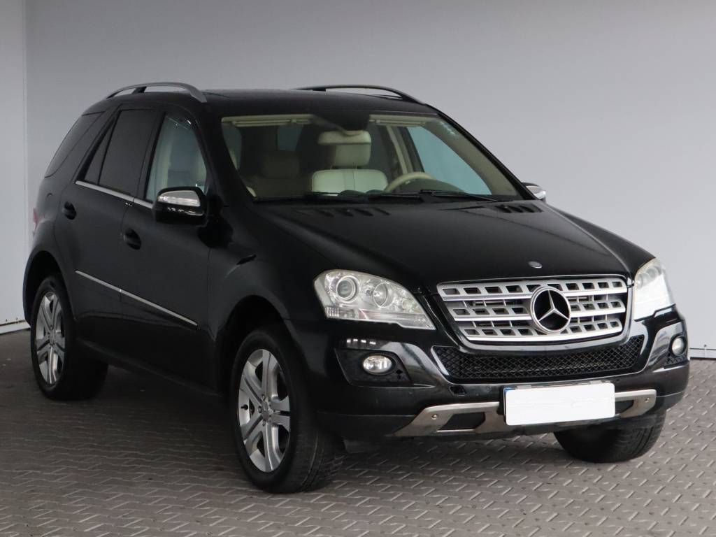 Mercedes-Benz ML