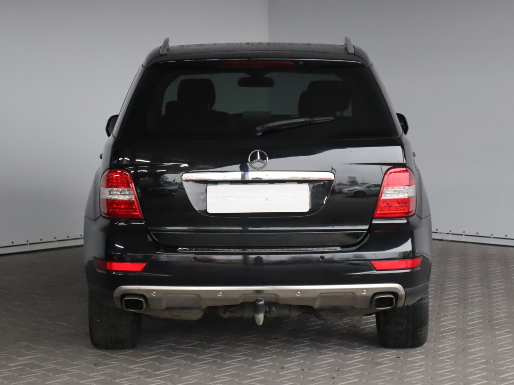 Mercedes-Benz ML