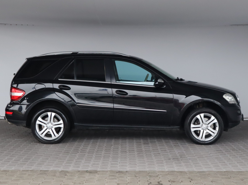 Mercedes-Benz ML