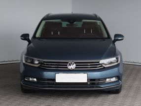 Volkswagen Passat - 2016