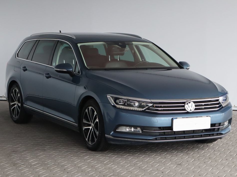 Volkswagen Passat - 2016
