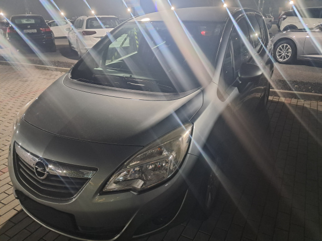 Opel Meriva 2010