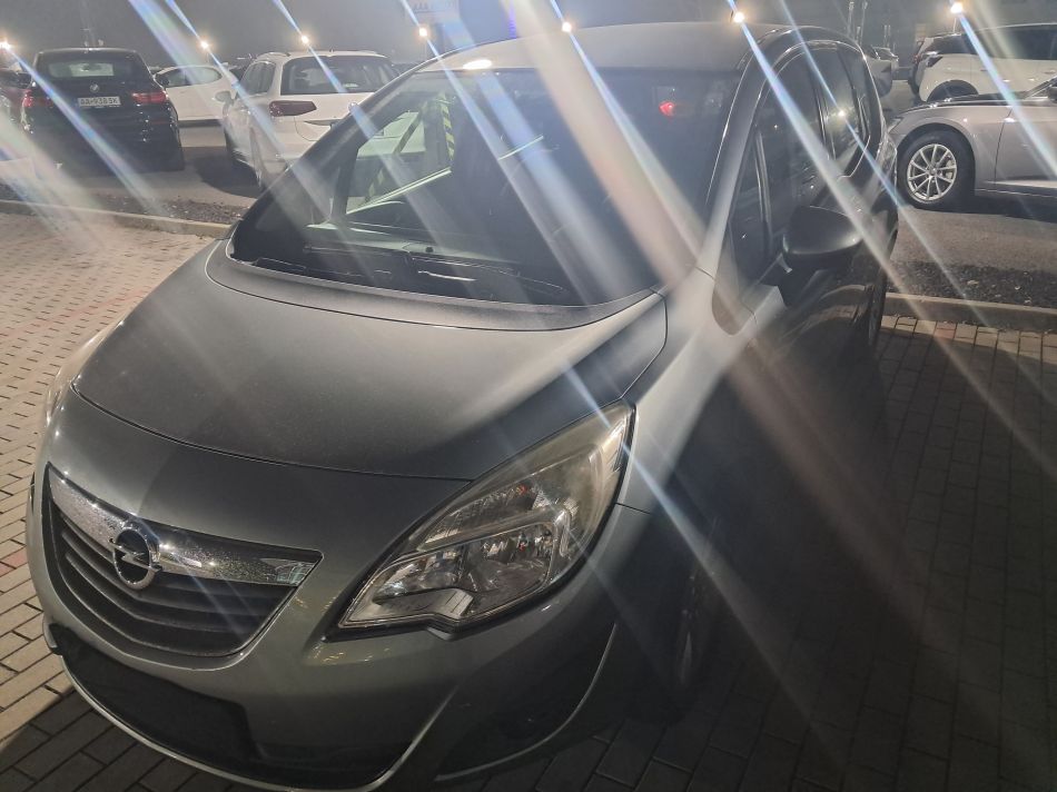 Opel Meriva - 2010