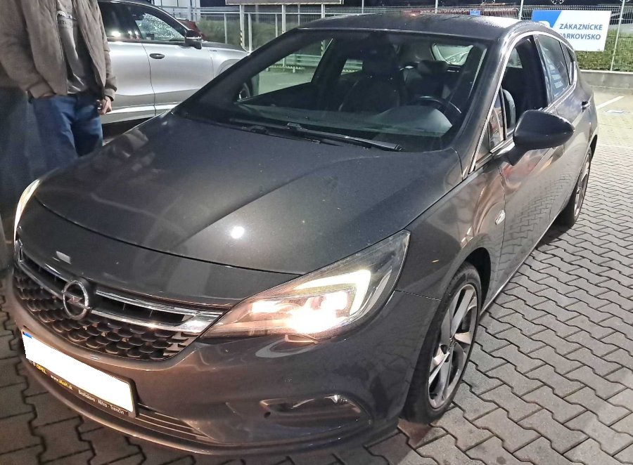 Opel Astra - 2016