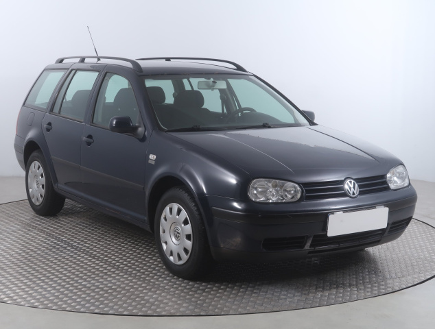Volkswagen Golf 2003