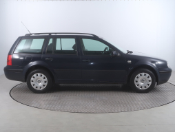 Volkswagen Golf 2003