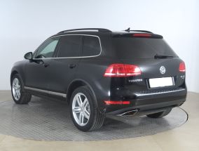 Volkswagen Touareg - 2013