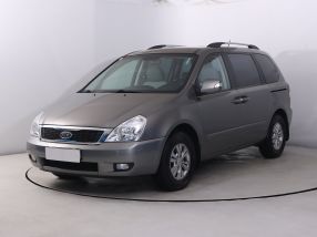 Kia Carnival - 2010