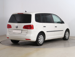 Volkswagen Touran 2011