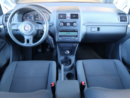 Volkswagen Touran 2011