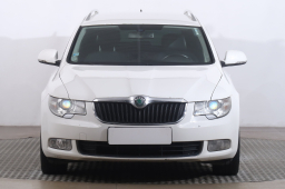 Škoda Superb 2011