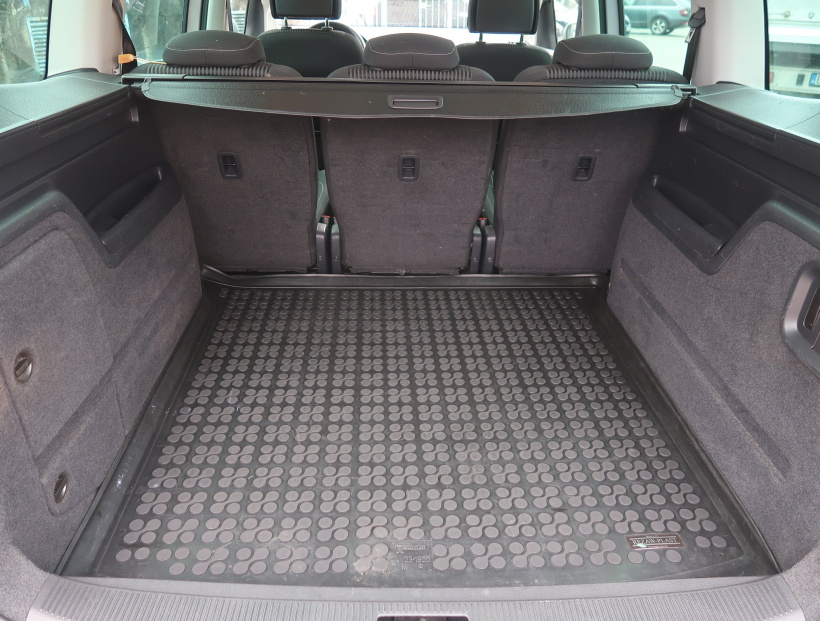 Seat Alhambra, 2012