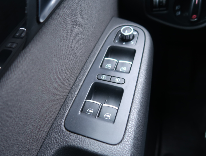 Seat Alhambra, 2012