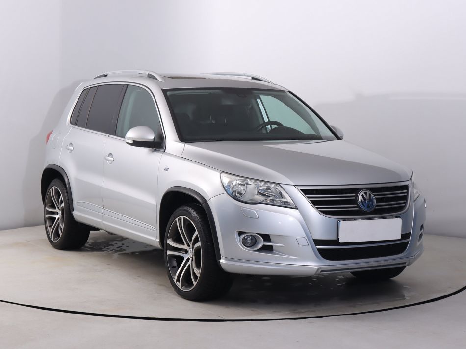 Volkswagen Tiguan - 2009