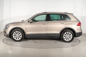 Volkswagen Tiguan - 2018