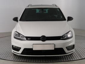 Volkswagen Golf - 2015