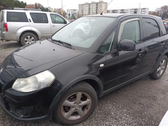 Suzuki SX4