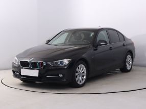 BMW 3 - 2013