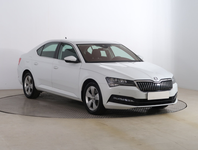 Škoda Superb 2022