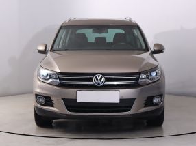 Volkswagen Tiguan - 2014