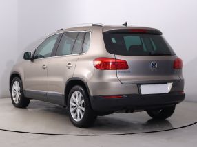 Volkswagen Tiguan - 2014